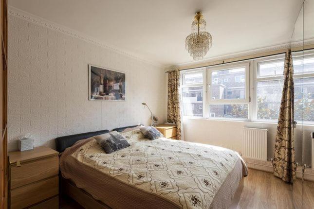 1 Bedroom Flat Close To With Free Parking Arrangement *