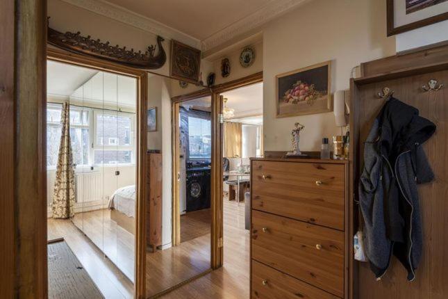 1 Bedroom Flat Close To With Free Parking Arrangement Apartment *